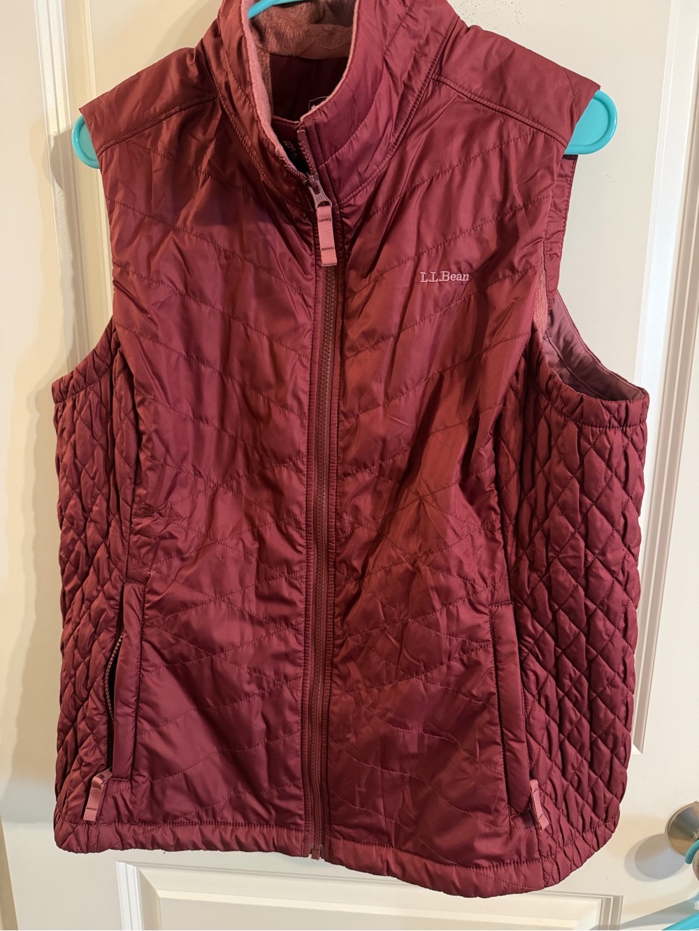 L.L. Bean Women's Quilted Vest in Burgundy Red